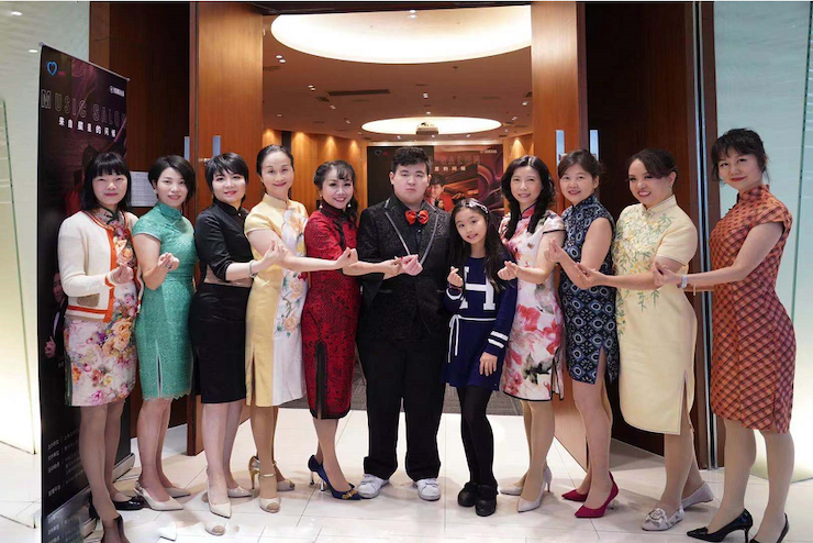 音乐双子星，点亮冬日激情！——AG旗舰厅未来艺术家刘明康爱心公益音乐沙龙